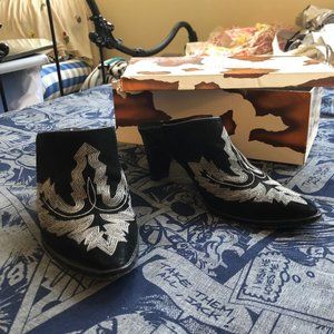 90's Donald J Pliner Embroidered Nubuck Mules